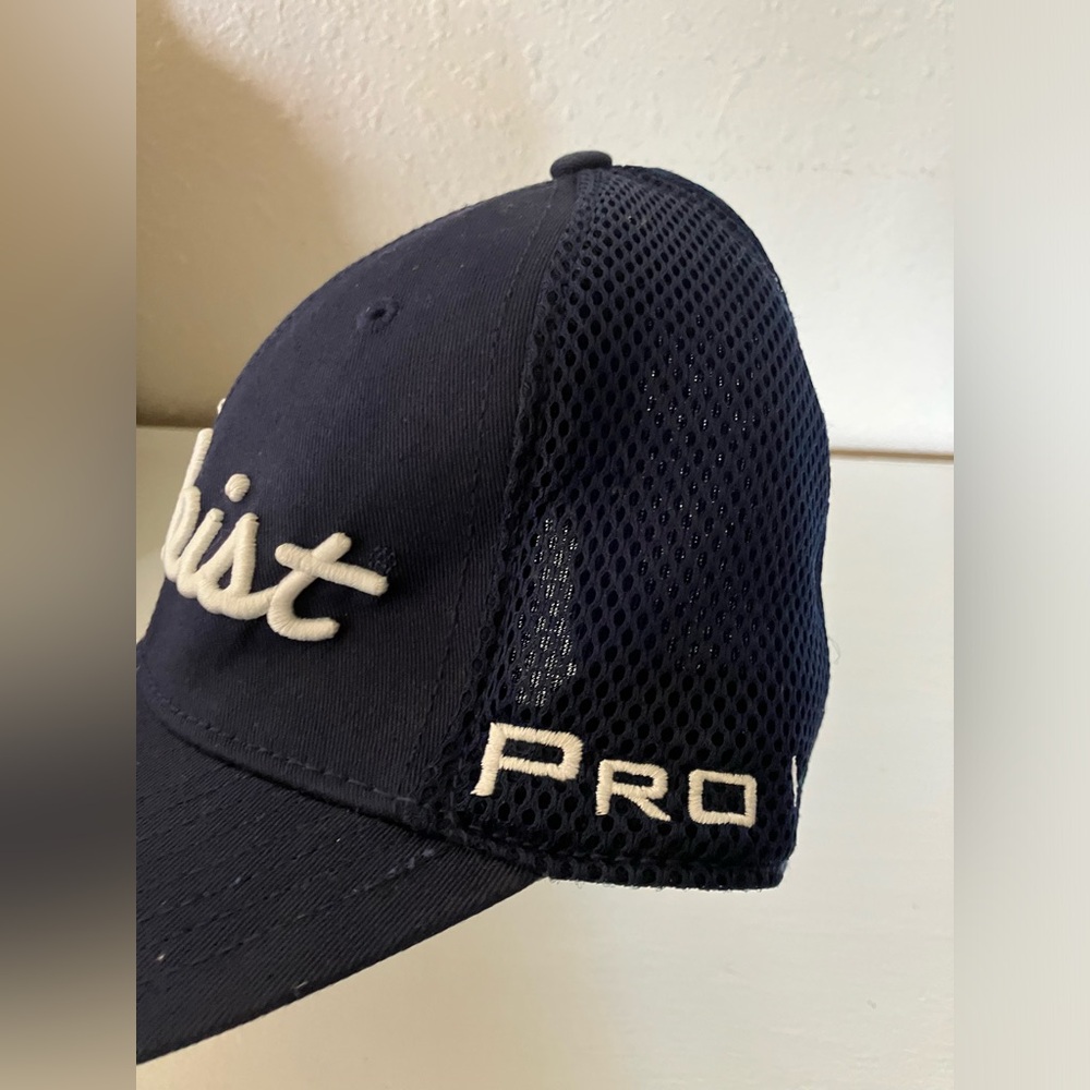 Titleist Hat - image 3
